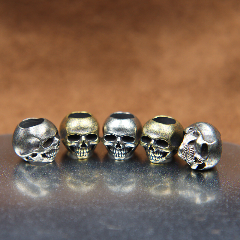 Mini cabeza de calavera, cuent - Paracord Survival Bracelet reseña y precio