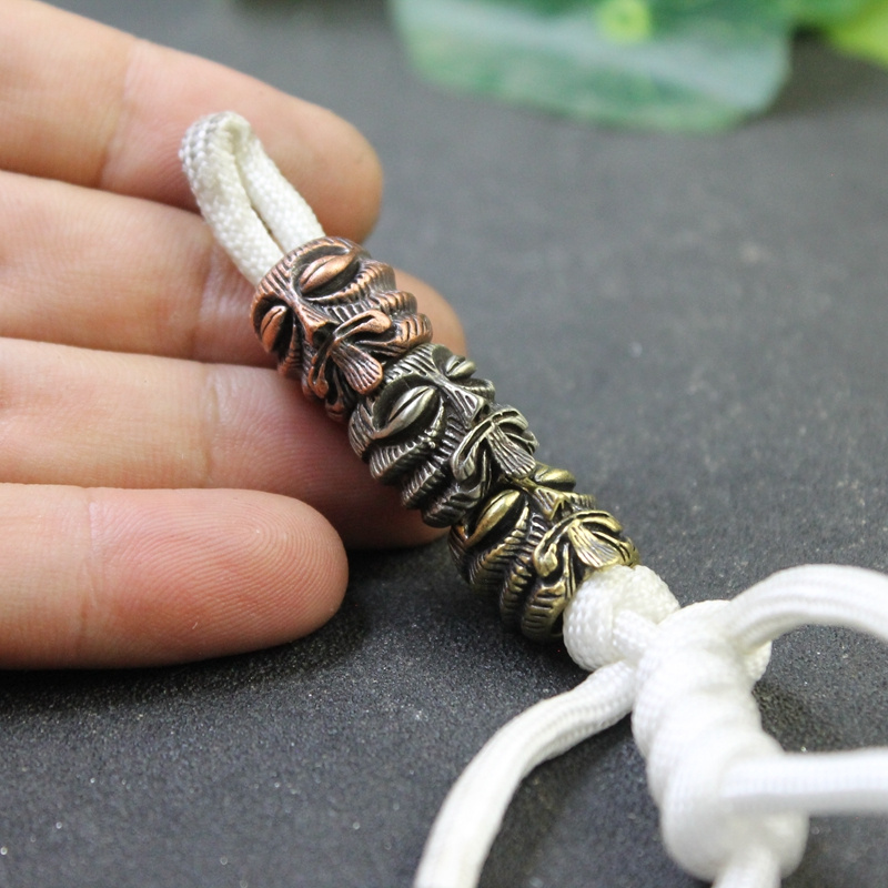Cuentas de latón con tótem may - Paracord Survival Bracelet reseña y precio
